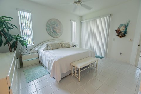 Villa ou maison à vendre à Port St. Lucie, Floride: 2 chambres, 143.07 m2 № 2191102 - photo 14