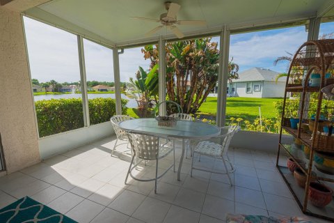 Villa ou maison à vendre à Port St. Lucie, Floride: 2 chambres, 143.07 m2 № 2191102 - photo 17