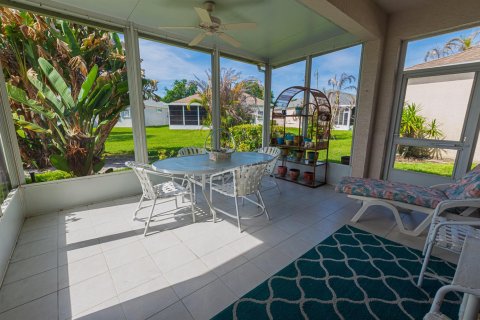 Villa ou maison à vendre à Port St. Lucie, Floride: 2 chambres, 143.07 m2 № 2191102 - photo 16
