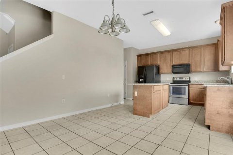 House in Lakeland, Florida 4 bedrooms, 235.51 sq.m. № 1757220 - photo 12