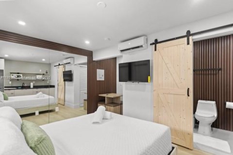 Casa en alquiler en Miami, Florida № 2085033 - foto 12