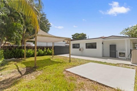 Casa en alquiler en Miami, Florida № 2085033 - foto 6