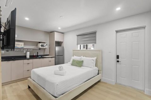 Casa en alquiler en Miami, Florida № 2085033 - foto 24