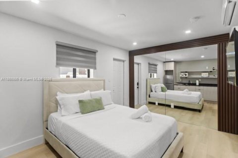 Casa en alquiler en Miami, Florida № 2085033 - foto 21