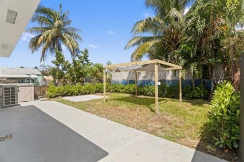 Casa en alquiler en Miami, Florida № 2085033 - foto 3