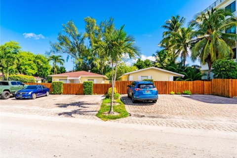 Apartamento en alquiler en Fort Lauderdale, Florida, 1 dormitorio, 55.74 m2 № 1895526 - foto 12