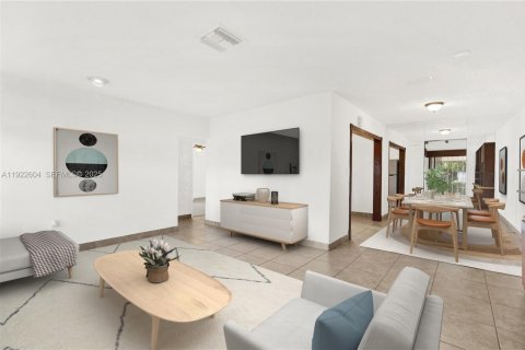 Villa ou maison à vendre à Miami, Floride: 2 chambres, 122.54 m2 № 1977414 - photo 2
