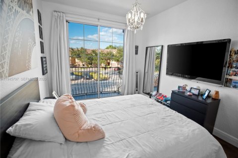 Купить виллу или дом в Орландо, Флорида 4 спальни, № 2061821 - фото 17