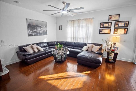 Купить виллу или дом в Орландо, Флорида 4 спальни, № 2061821 - фото 5