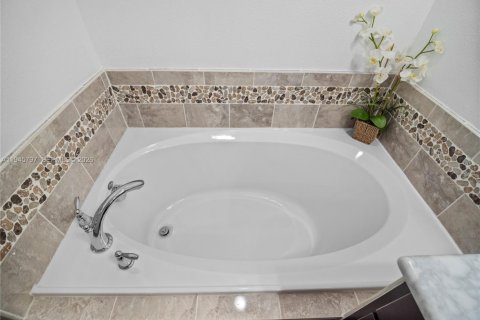 Купить виллу или дом в Орландо, Флорида 4 спальни, № 2061821 - фото 26