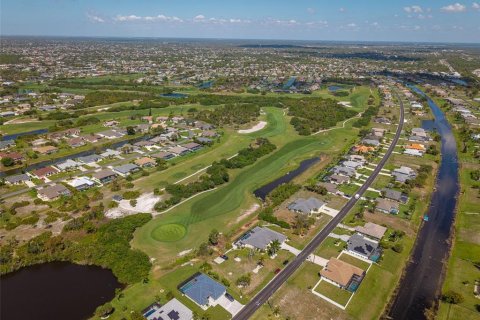 Land in Rotonda, Florida № 2229072 - photo 14