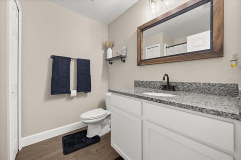 House in DeLand, Florida 3 bedrooms, 132.39 sq.m. № 1873892 - photo 8