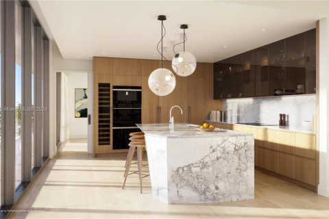 Condominio en venta en Pompano Beach, Florida, 2 dormitorios, 194.82 m2 № 2012550 - foto 10