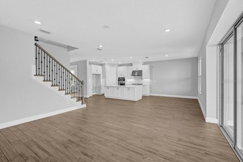 Villa ou maison à vendre à Odessa, Floride: 5 chambres, 296.45 m2 № 2418392 - photo 3