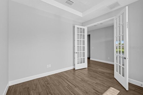 Villa ou maison à vendre à Odessa, Floride: 5 chambres, 296.45 m2 № 2418392 - photo 7
