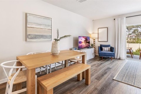 Townhouse in Bradenton, Florida 3 bedrooms, 136.01 sq.m. № 1759562 - photo 8