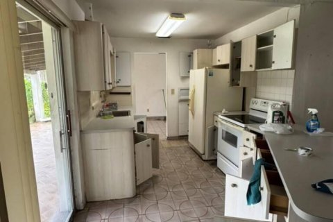 Villa ou maison à vendre à Miami, Floride: 4 chambres, 160.26 m2 № 2422344 - photo 11