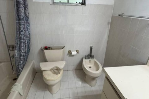 Villa ou maison à vendre à Miami, Floride: 4 chambres, 160.26 m2 № 2422344 - photo 20