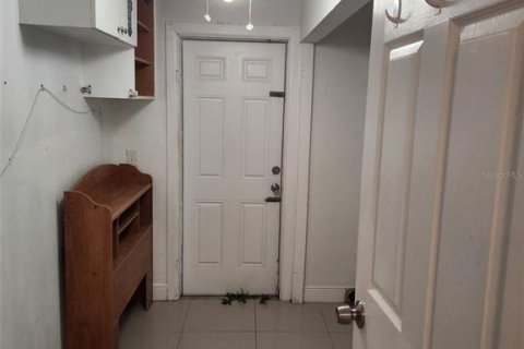 Villa ou maison à louer à Tampa, Floride: 2 chambres, 139.35 m2 № 2133264 - photo 27