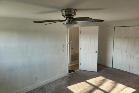 Villa ou maison à louer à Tampa, Floride: 2 chambres, 139.35 m2 № 2133264 - photo 14