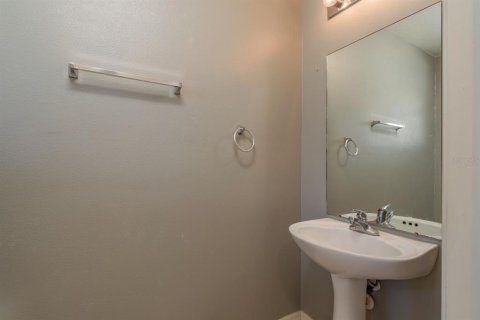 Townhouse in Riverview, Florida 3 bedrooms, 146.6 sq.m. № 1803946 - photo 12