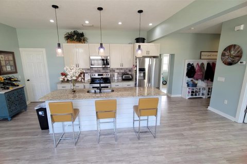 Casa en venta en Bradenton, Florida, 3 dormitorios, 139.35 m2 № 1618504 - foto 4