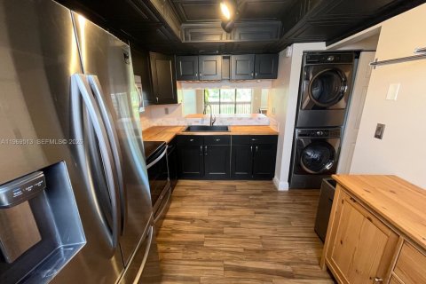 Снять в аренду кондоминиум в Майами, Флорида 2 спальни, 141.21м2, № 2030732 - фото 6