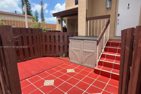 Снять в аренду кондоминиум в Майами, Флорида 2 спальни, 141.21м2, № 2030732 - фото 21