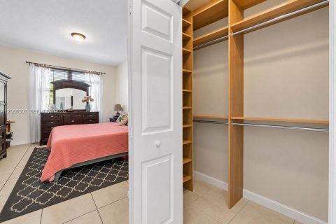 Купить таунхаус в Хомстед, Флорида 3 спальни, 112.97м2, № 2363667 - фото 30