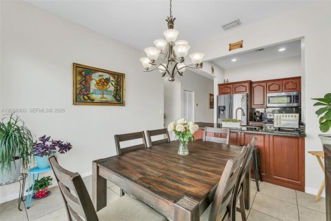 Купить таунхаус в Хомстед, Флорида 3 спальни, 112.97м2, № 2363667 - фото 20