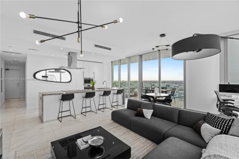 Купить кондоминиум в Майами, Флорида 2 спальни, 105.35м2, № 1714814 - фото 17