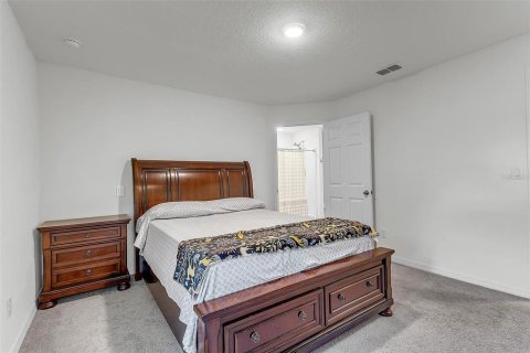 House in Palm Coast, Florida 3 bedrooms, 144.18 sq.m. № 2259427 - photo 11