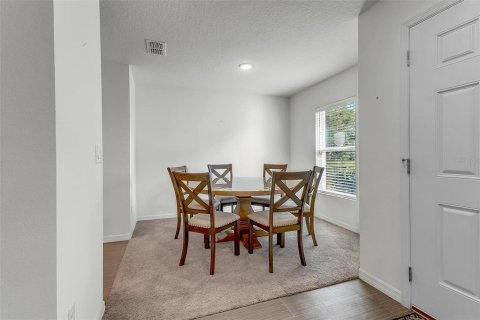House in Palm Coast, Florida 3 bedrooms, 144.18 sq.m. № 2259427 - photo 30