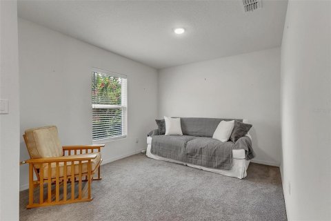 House in Palm Coast, Florida 3 bedrooms, 144.18 sq.m. № 2259427 - photo 2
