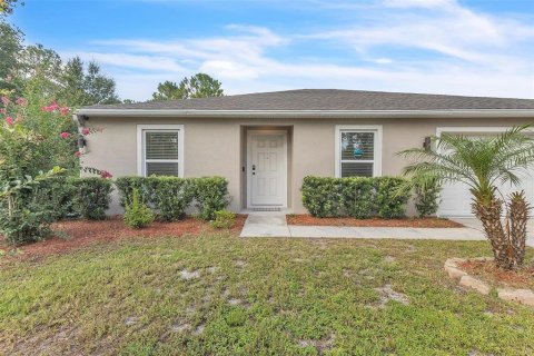 House in Palm Coast, Florida 3 bedrooms, 144.18 sq.m. № 2259427 - photo 25
