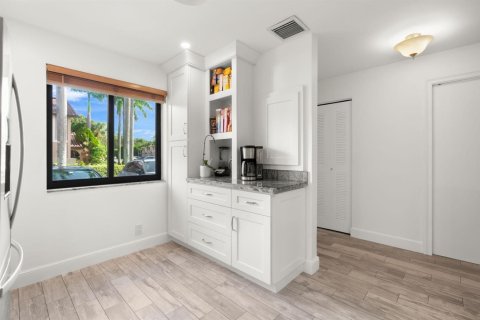 Copropriété à vendre à Boca Raton, Floride: 3 chambres, 149.02 m2 № 2189882 - photo 4