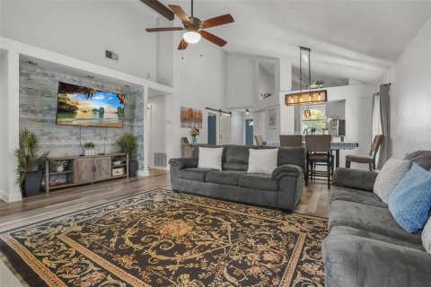 Купить виллу или дом в Орландо, Флорида 8 комнат, 144м2, № 2229525 - фото 8