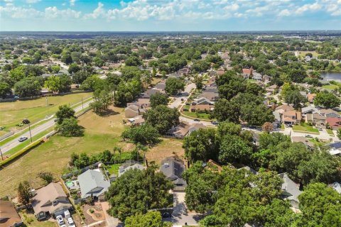 Купить виллу или дом в Орландо, Флорида 8 комнат, 144м2, № 2229525 - фото 16