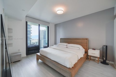 Condo in Miami, Florida, 1 bedroom  № 2028252 - photo 11