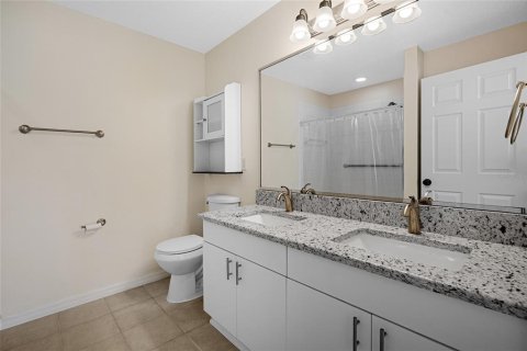 House in Leesburg, Florida 2 bedrooms, 117.24 sq.m. № 2219579 - photo 26