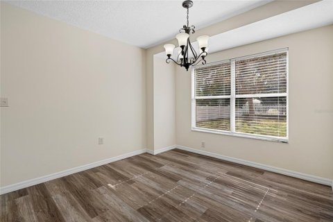 House in Leesburg, Florida 2 bedrooms, 117.24 sq.m. № 2219579 - photo 19