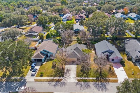 House in Leesburg, Florida 2 bedrooms, 117.24 sq.m. № 2219579 - photo 4