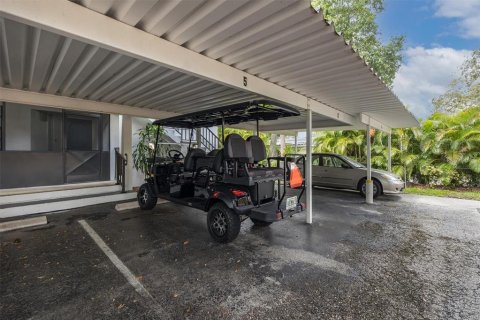 Condo in Safety Harbor, Florida, 2 bedrooms  № 1824579 - photo 5