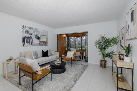 Condo in Safety Harbor, Florida, 2 bedrooms  № 1824579 - photo 20