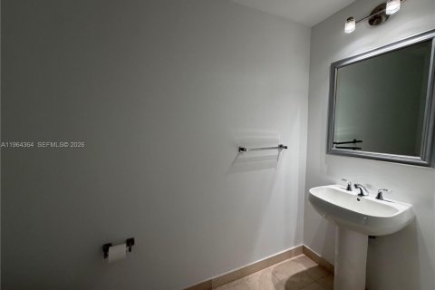 Купить кондоминиум в Майами, Флорида 1 спальня, 89.46м2, № 2026680 - фото 11