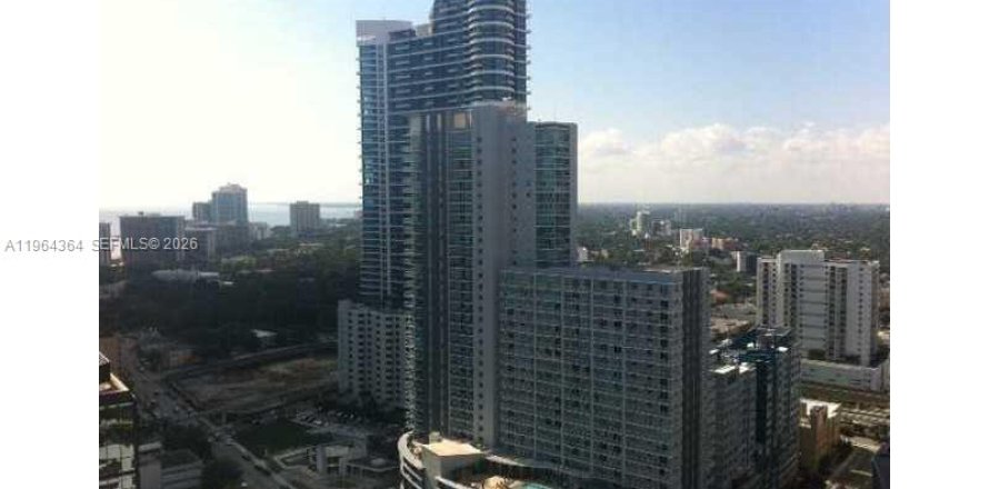 Condo in Miami, Florida, 1 bedroom  № 2026680