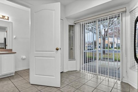 Townhouse in Riverview, Florida 2 bedrooms, 129.13 sq.m. № 1521786 - photo 11