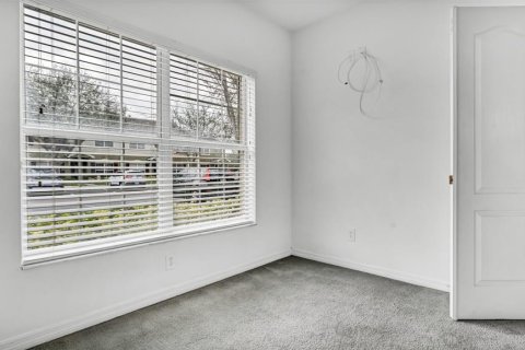 Townhouse in Riverview, Florida 2 bedrooms, 129.13 sq.m. № 1521786 - photo 12
