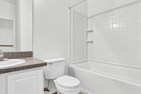 Townhouse in Riverview, Florida 2 bedrooms, 129.13 sq.m. № 1521786 - photo 21