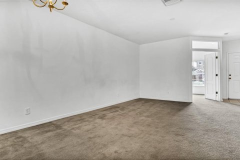 Townhouse in Riverview, Florida 2 bedrooms, 129.13 sq.m. № 1521786 - photo 8